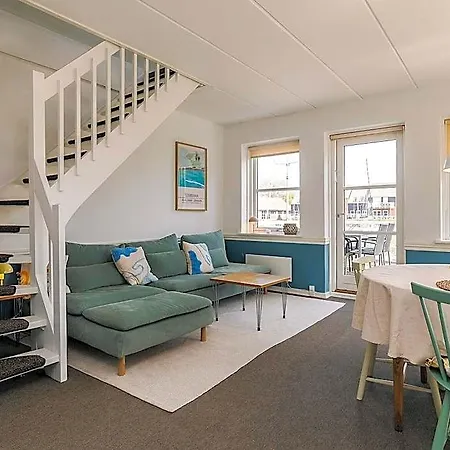 Apartamento 4 Person In *