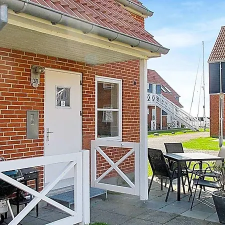 4 Person In Hotell 3*